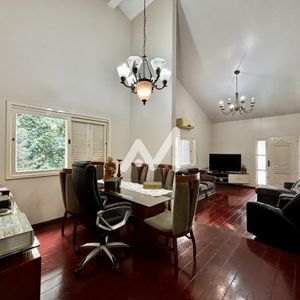 Casa com 254m² e 3 dormitórios no bairro Universitário em Lajeado para Comprar