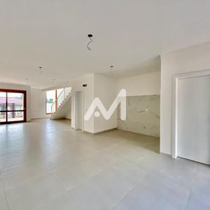 Sobrado com 164m² e 3 dormitórios no bairro Montanha em Lajeado para Comprar ou Alugar