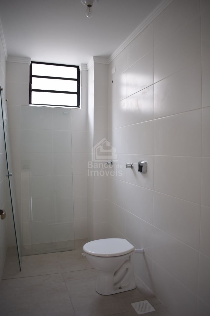 Apartamento para alugar com 3 quartos, 93m² - Foto 6