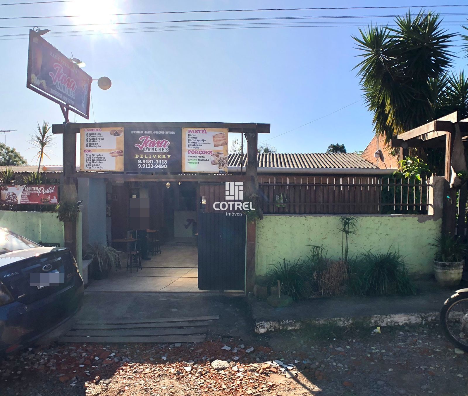 Casa 2 dormitórios e 2 vagas de garagem no Bairro Lorenzi localizada na cidade d