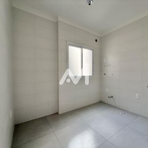 Apartamento com 66m² e 2 dormitórios no bairro Moinhos D'água em Lajeado para Comprar