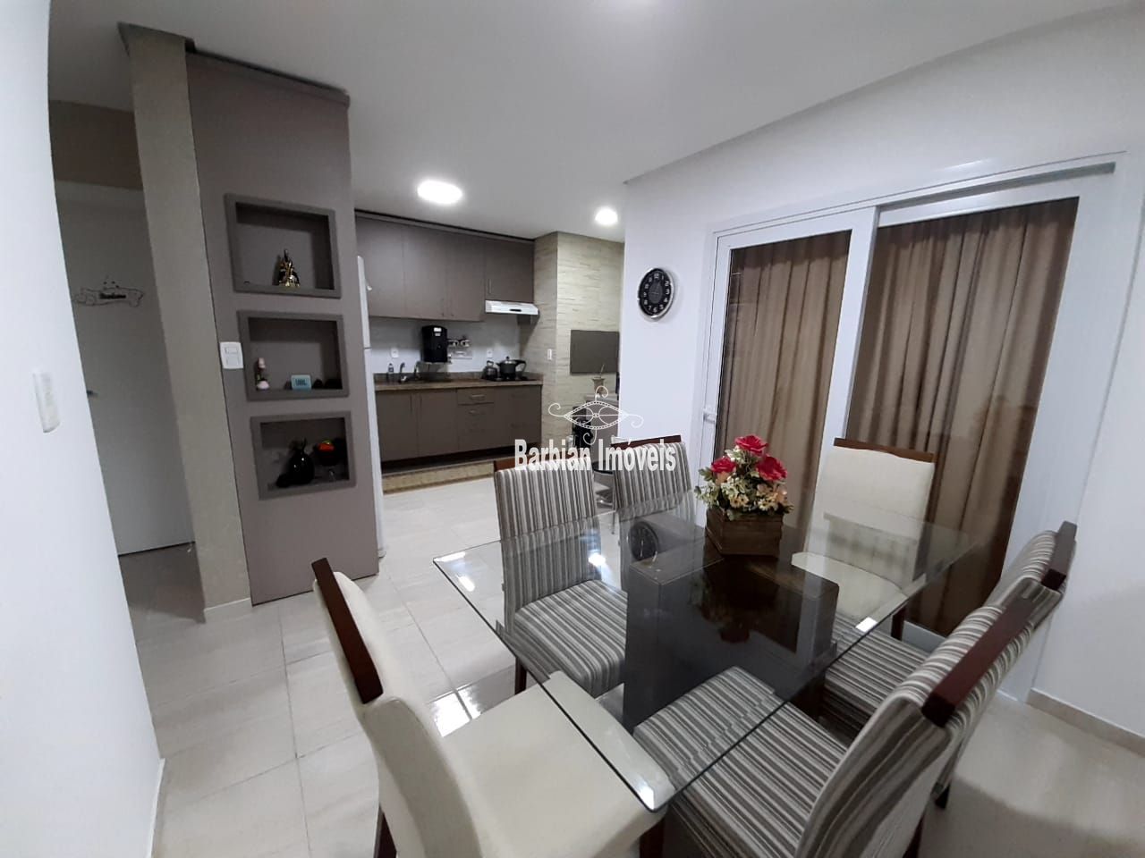 Apartamento à venda com 3 quartos, 110m² - Foto 5
