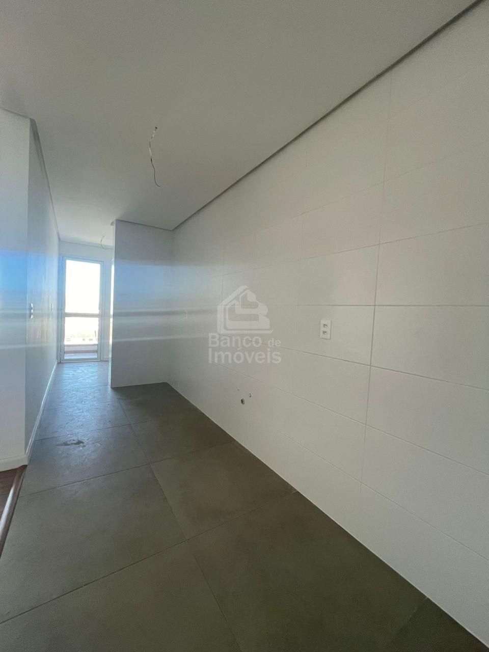 Apartamento à venda com 2 quartos, 121m² - Foto 4