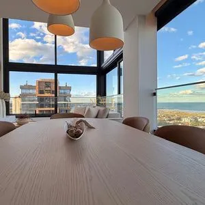 Apartamento com 140m², 3 dormitórios, 3 suítes, 2 vagas no Voga em Torres para Comprar