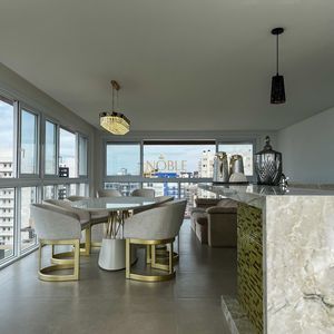 Cobertura com 270m², 3 dormitórios, 3 suítes, 2 vagas no Di milano em Torres para Comprar