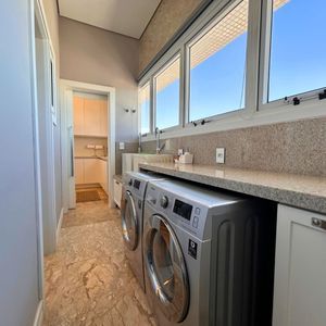 Cobertura com 592m², 4 dormitórios, 4 suítes, 4 vagas no Infinity Ocean em Torres para Comprar