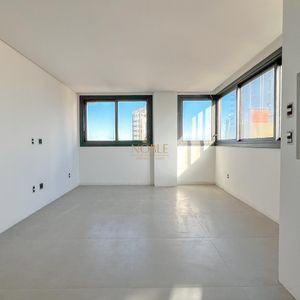 Apartamento com 78m², 2 dormitórios, 1 suíte, 2 vagas no Vista Mare em Torres para Comprar
