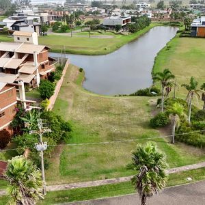 Terreno no Condomínio Ilhas Park em Torres para Comprar