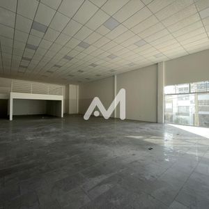 Loja com 736m² no bairro Universitário em Lajeado para Alugar