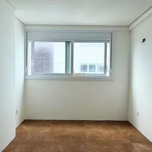 Apartamento com 119m², 3 dormitórios, 3 suítes, 2 vagas no La Vistara em Torres para Comprar