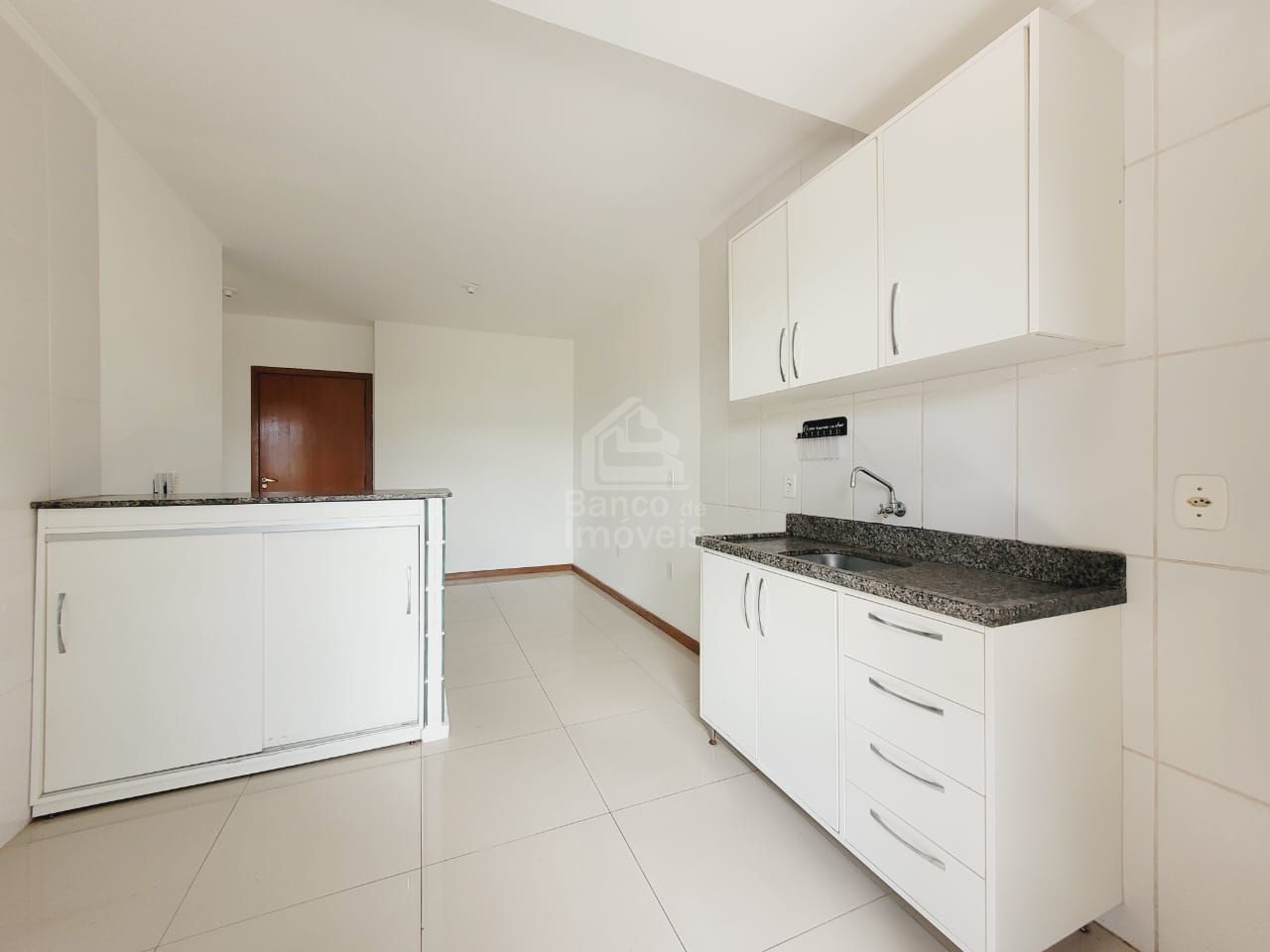 Apartamento à venda com 1 quarto, 41m² - Foto 3