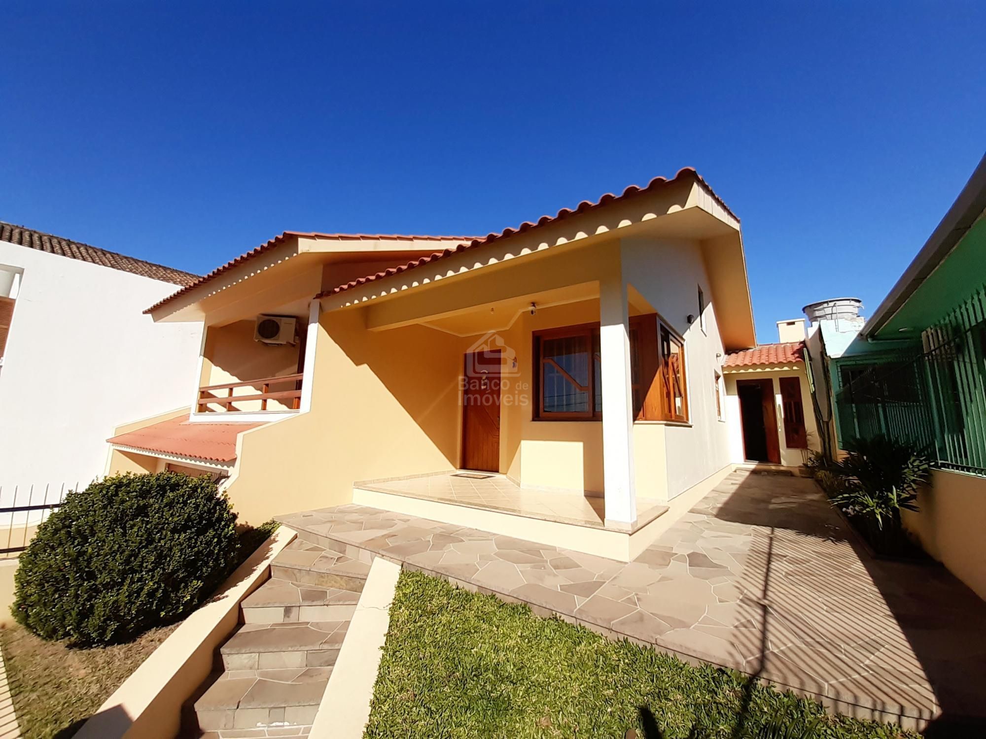 Casa  venda  no Nossa Senhora de Lourdes - Santa Maria, RS. Imveis