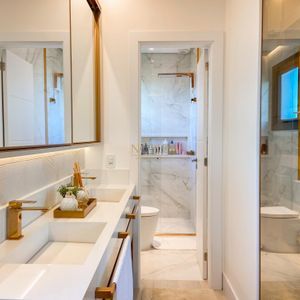 Casa de Condomínio com 375m², 4 dormitórios, 4 suítes, 2 vagas no Condomínio Ilhas Park em Torres para Comprar