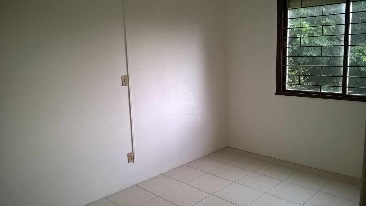 Apartamento à venda com 2 quartos, 78m² - Foto 3