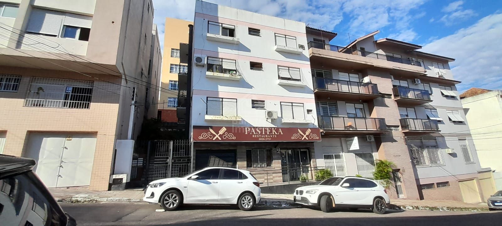 Apartamento para alugar  no Centro - Santa Maria, RS. Imveis