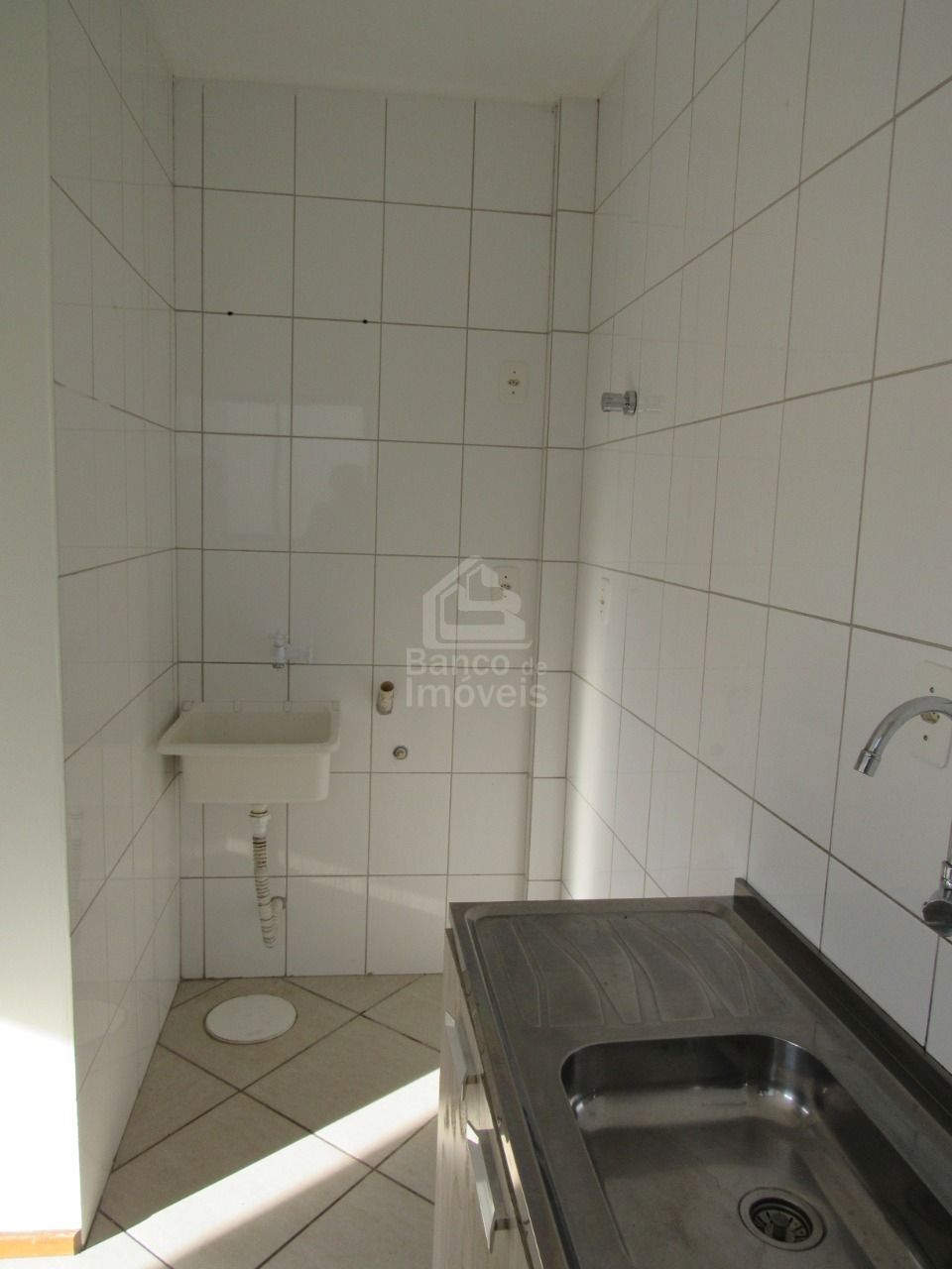 Apartamento à venda com 2 quartos, 79m² - Foto 10