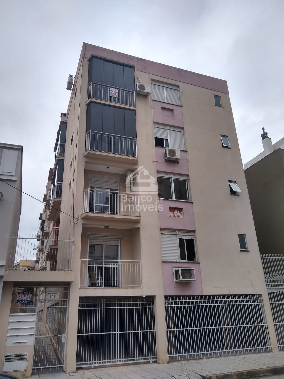 Apartamento para alugar com 2 quartos, 63m² - Foto 1