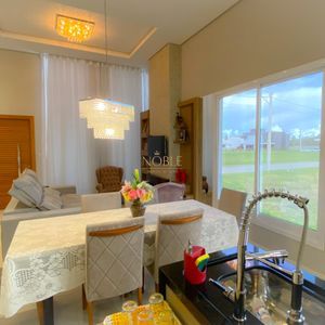 Casa de Condomínio com 151m², 3 dormitórios, 2 suítes, 2 vagas no Reserva das Águas em Torres para Comprar