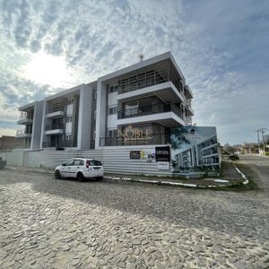 Apartamento com 84m², 2 dormitórios, 1 suíte, 2 vagas no Ilha de Creta em Torres para Comprar