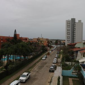 Apartamento com 85m², 2 dormitórios, 1 suíte, 1 vaga no Torres Elegance em Torres para Comprar