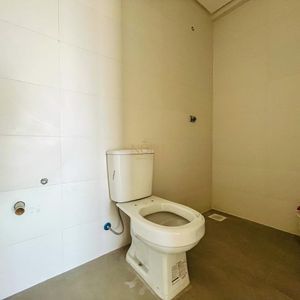 Apartamento com 89m², 2 dormitórios, 1 suíte, 2 vagas no Vista Mare em Torres para Comprar
