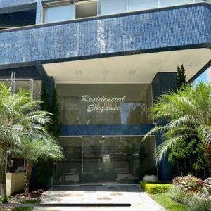 Apartamento com 125m², 3 dormitórios, 1 suíte, 2 vagas no Elegance em Torres para Comprar