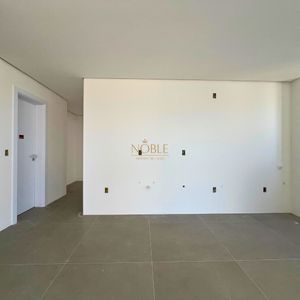 Apartamento com 92m², 2 dormitórios, 2 suítes, 1 vaga no Rosa dos Ventos em Torres para Comprar