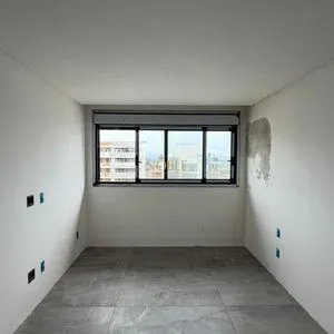 Apartamento com 165m², 3 dormitórios, 3 suítes, 3 vagas no Vanguard em Torres para Comprar
