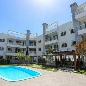 Cobertura com 212m², 3 dormitórios, 1 suíte, 4 vagas no Aruba Garden em Torres para Comprar