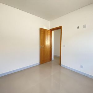 Casa com 82m², 2 dormitórios, 1 suíte, 1 vaga no bairro Novo Passo em Passo de Torres para Comprar