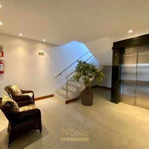 Cobertura com 180m², 3 dormitórios, 1 suíte, 2 vagas no Giverny em Torres para Comprar