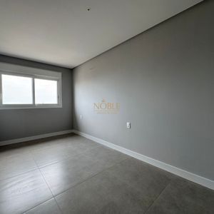 Apartamento com 102m², 3 dormitórios, 1 suíte, 2 vagas no Maui Residencial em Torres para Comprar