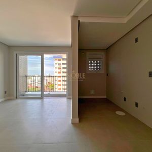 Apartamento com 70m², 2 dormitórios, 1 suíte, 2 vagas no Toronto em Torres para Comprar