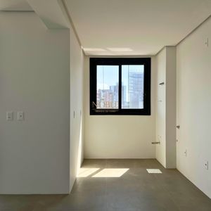 Apartamento com 97m², 2 dormitórios, 2 suítes, 1 vaga no Rosa dos Ventos em Torres para Comprar