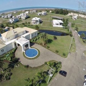 Terreno no Ocean Side em Torres para Comprar