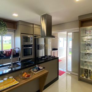 Casa de Condomínio com 151m², 3 dormitórios, 2 suítes, 2 vagas no Reserva das Águas em Torres para Comprar