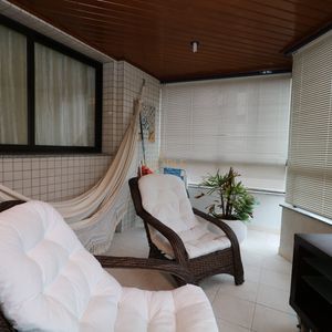 Apartamento com 157m², 3 dormitórios, 1 suíte, 2 vagas no Torre do Sol em Torres para Comprar