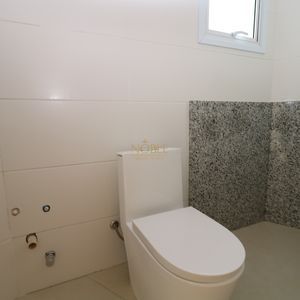 Apartamento com 85m², 2 dormitórios, 1 suíte, 1 vaga no Torres Elegance em Torres para Comprar