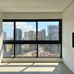 Apartamento com 97m², 2 dormitórios, 2 suítes, 1 vaga no Rosa dos Ventos em Torres para Comprar