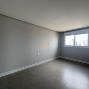 Apartamento com 102m², 3 dormitórios, 1 suíte, 2 vagas no Maui Residencial em Torres para Comprar