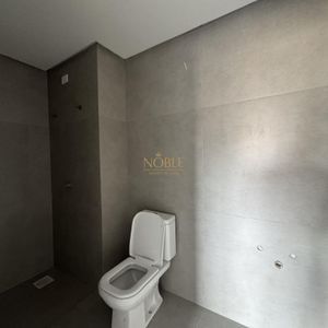 Apartamento com 50m², 1 dormitório, 1 suíte, 2 vagas no Maui Residencial em Torres para Comprar