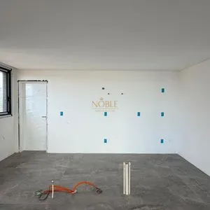 Apartamento com 165m², 3 dormitórios, 3 suítes, 3 vagas no Vanguard em Torres para Comprar