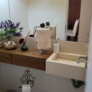 Apartamento, 2 dormitórios, 1 suíte, 2 vagas no Dom Raphael em Torres para Comprar