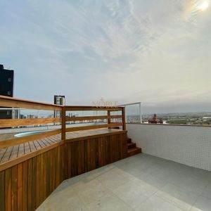 Duplex com 189m², 3 dormitórios, 1 suíte, 2 vagas no Torre de Athena em Torres para Comprar