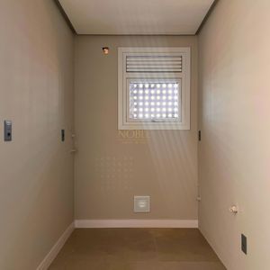 Apartamento com 70m², 2 dormitórios, 1 suíte, 2 vagas no Toronto em Torres para Comprar