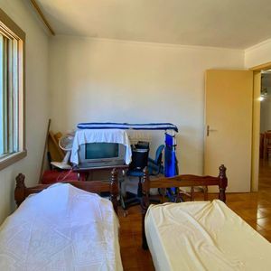 Apartamento com 82m², 2 dormitórios, 1 vaga no Edifício Dona Emília em Torres para Comprar