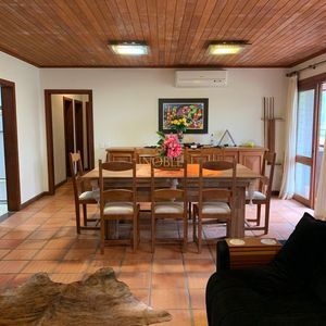 Apartamento com 180m², 3 dormitórios, 2 suítes, 2 vagas no Porto do Sol em Torres para Comprar