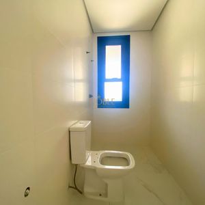 Apartamento com 110m², 3 dormitórios, 2 suítes, 1 vaga no LONDON em Torres para Comprar