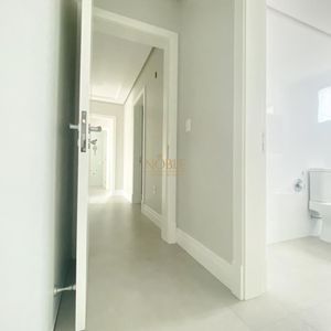 Apartamento, 3 dormitórios, 3 suítes, 1 vaga no Montechiaro em Torres para Comprar