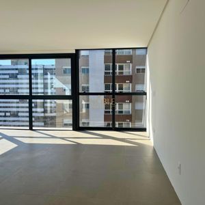 Apartamento com 97m², 2 dormitórios, 2 suítes, 2 vagas no Origem em Torres para Comprar